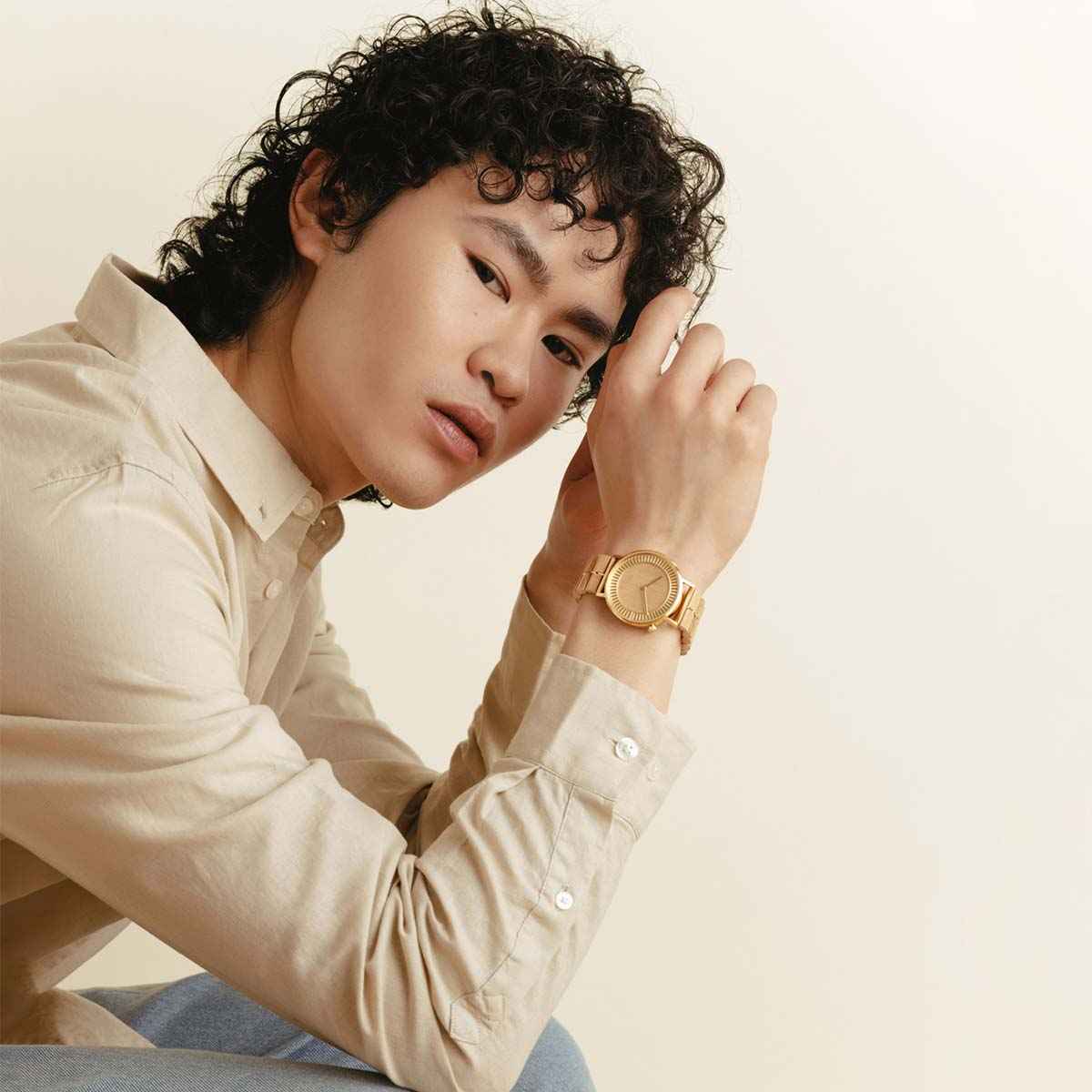 A40 - Gold - Image 3