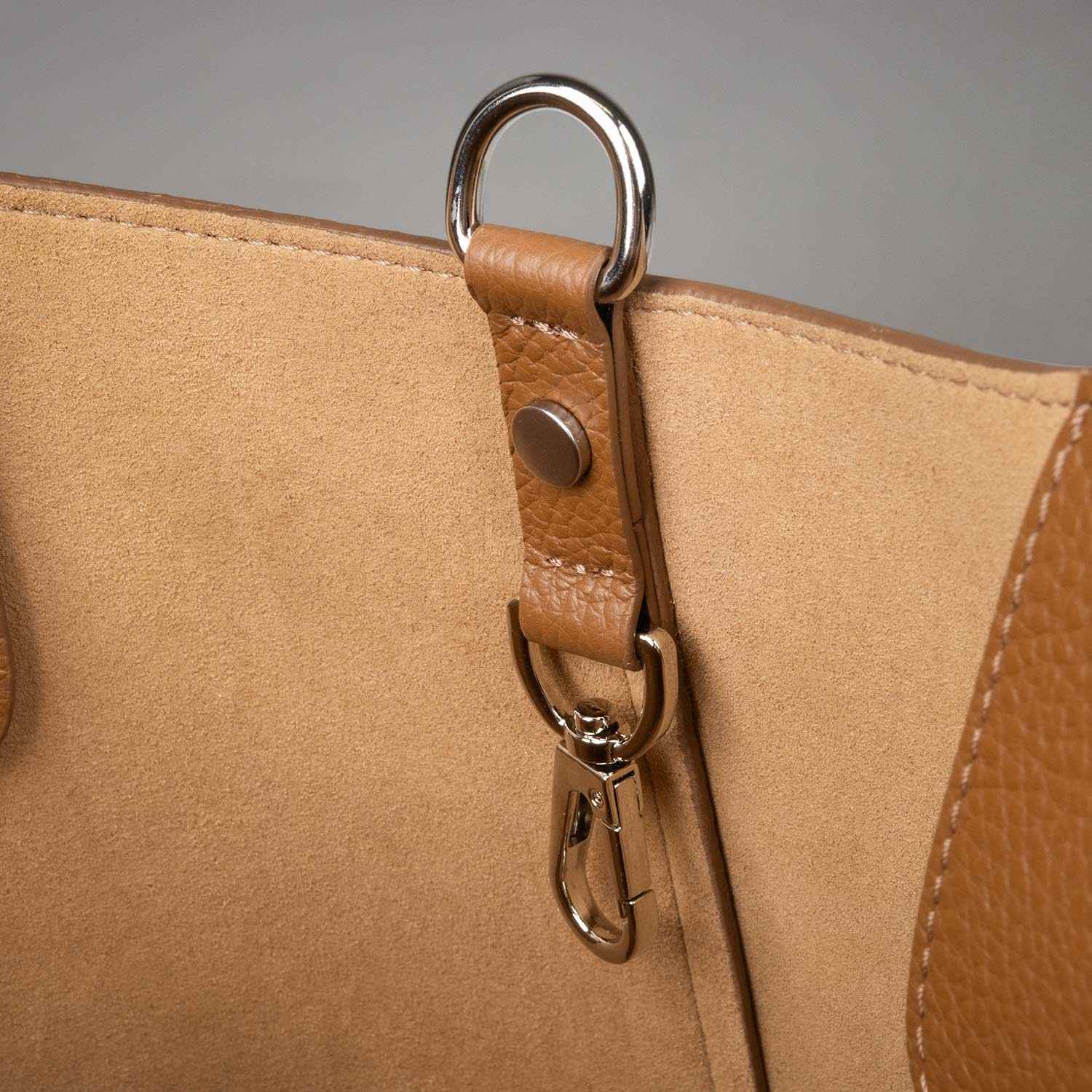 Aava Tote Bag (Cognac) - Image 7