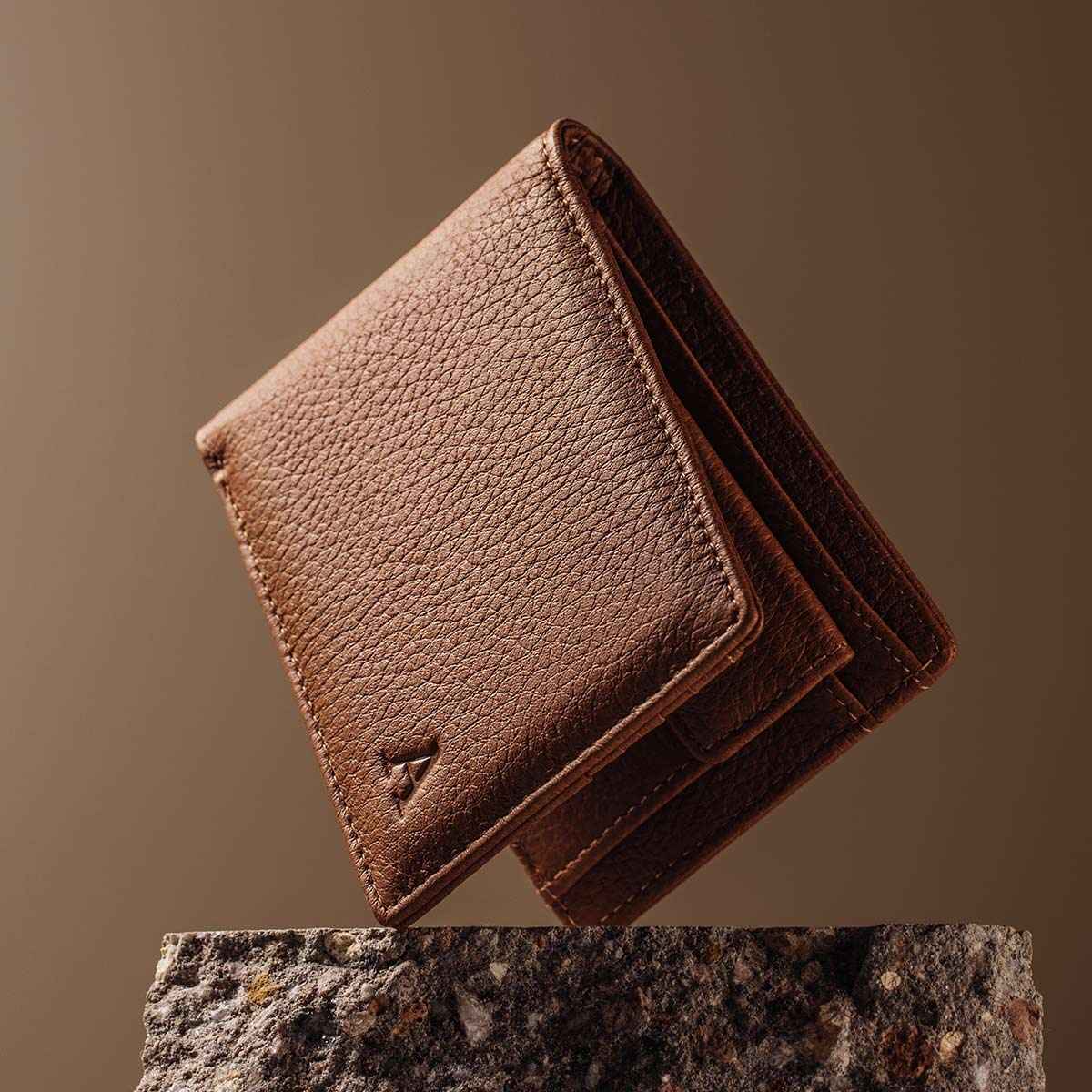 Elk Leather Wallet with Coin Pocket (Cognac) - Image 4