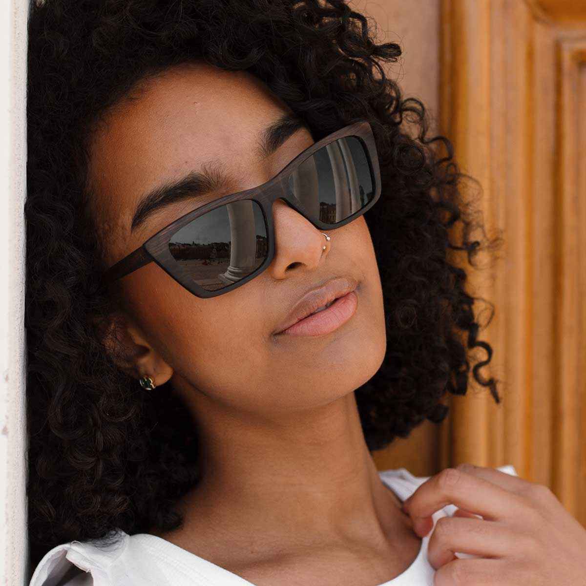 Fay - Ebony - Image 4
