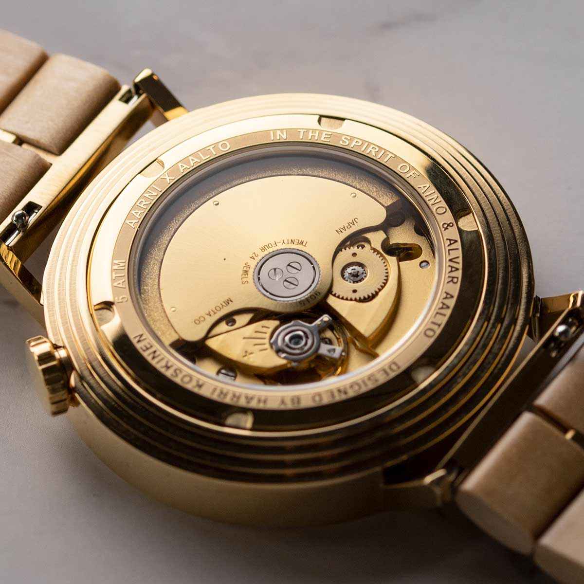 L42 Automatic - Gold - Image 3