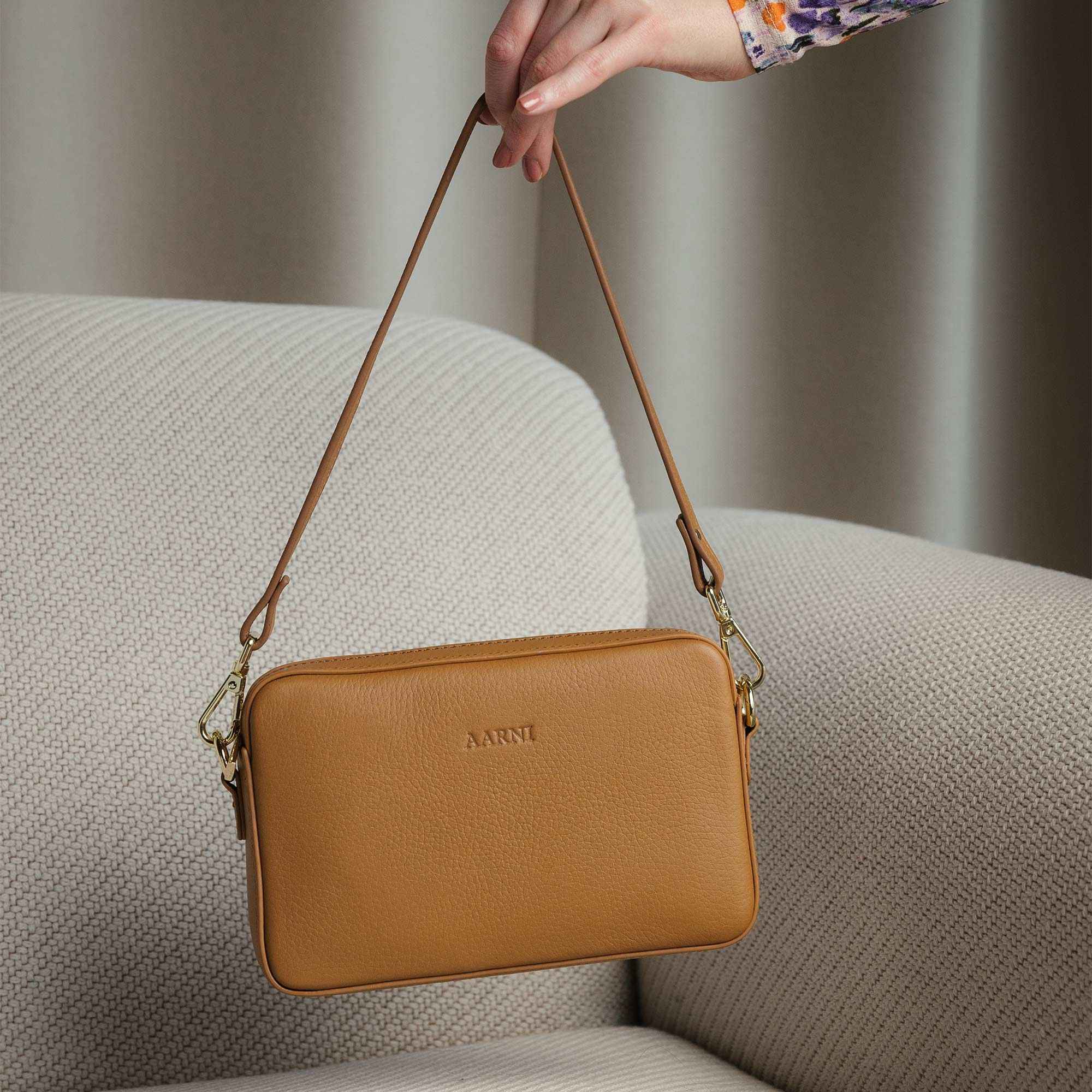 Large Crossbody Bag (Cognac) - Image 4